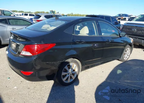 2014 Hyundai Accent Gls z USA, uszkodzony, nr VIN KMHCU4AE5EU710476